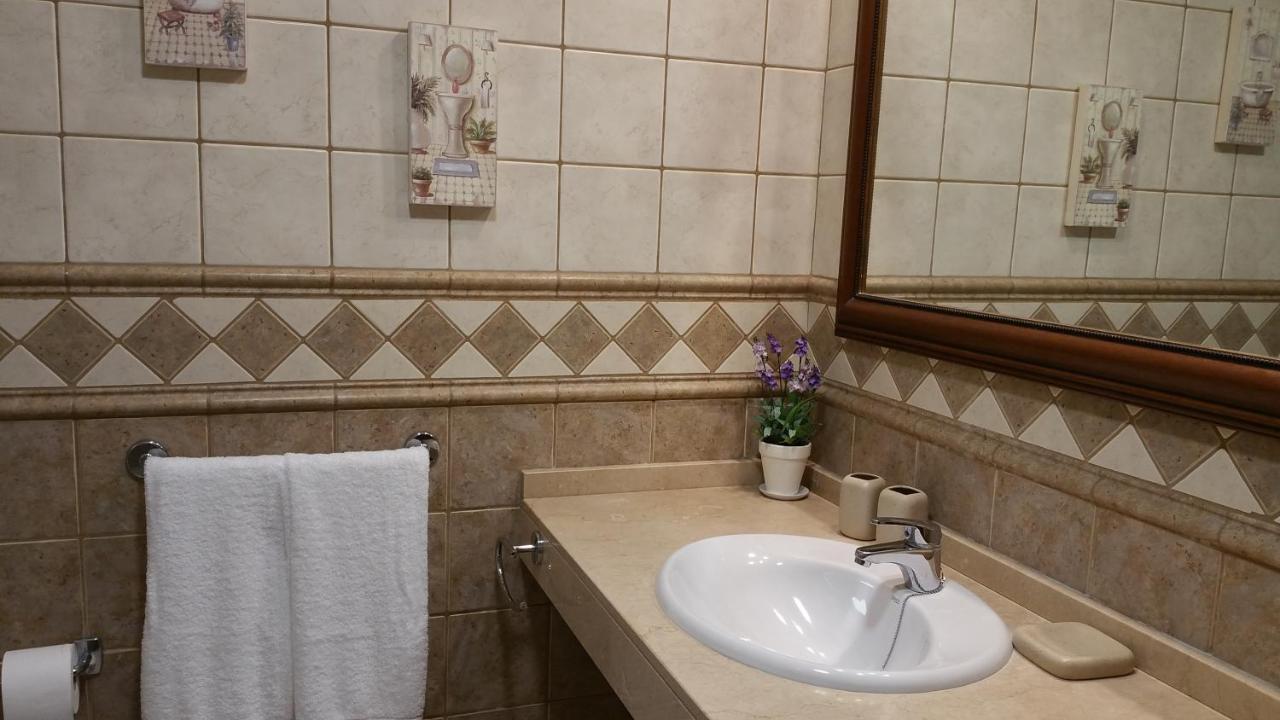 Sunny & New Apartamento In קלטה דה פוסטה מראה חיצוני תמונה